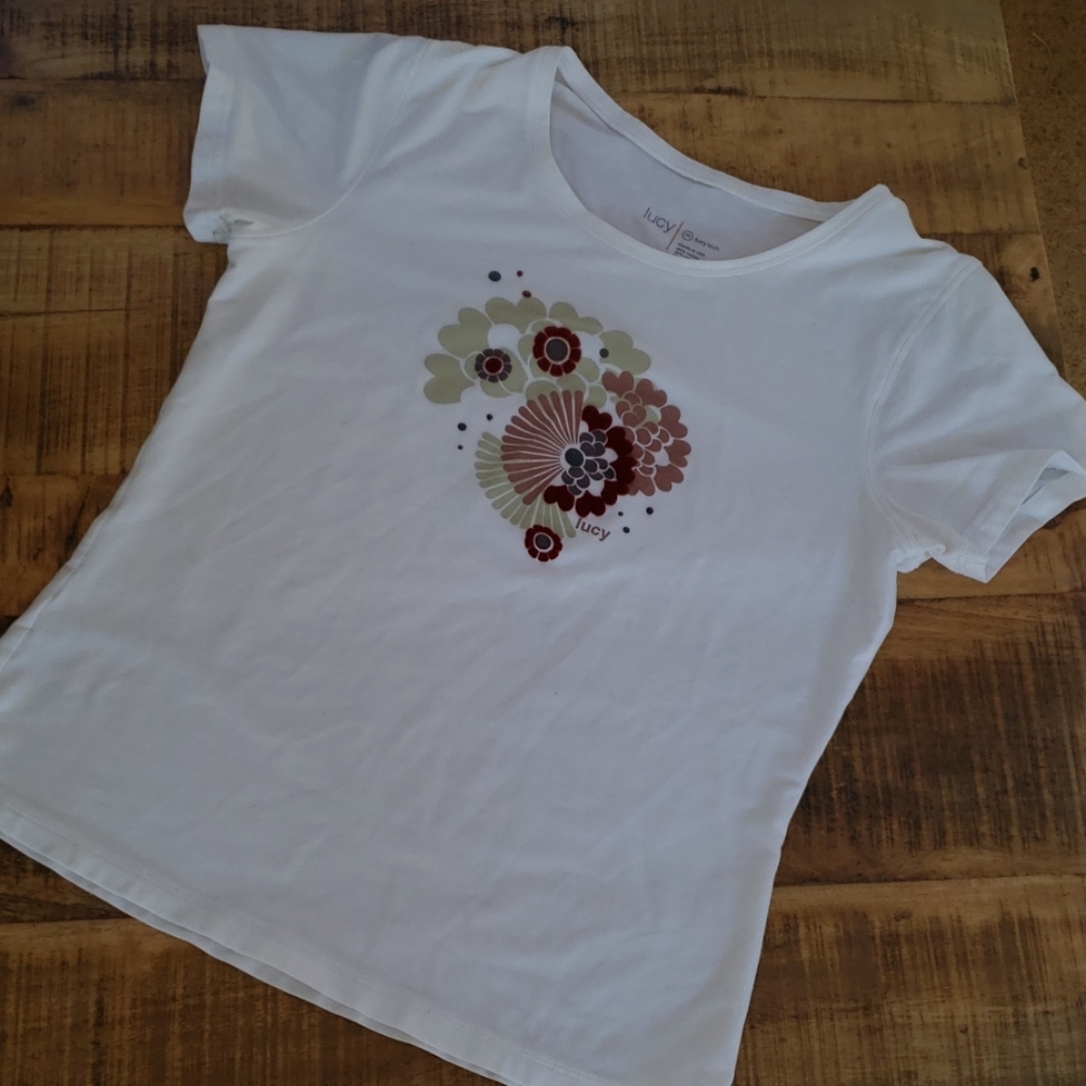 Lucy performance tee M